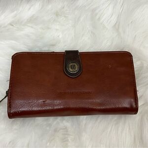 Stone Mountain Leather Wallet Brown Larger Size